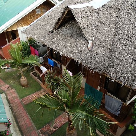 Tawala  Alona Grove Tourist Inn מראה חיצוני תמונה