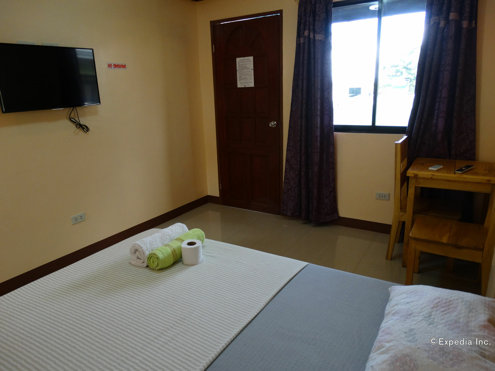 Tawala  Alona Grove Tourist Inn מראה חיצוני תמונה