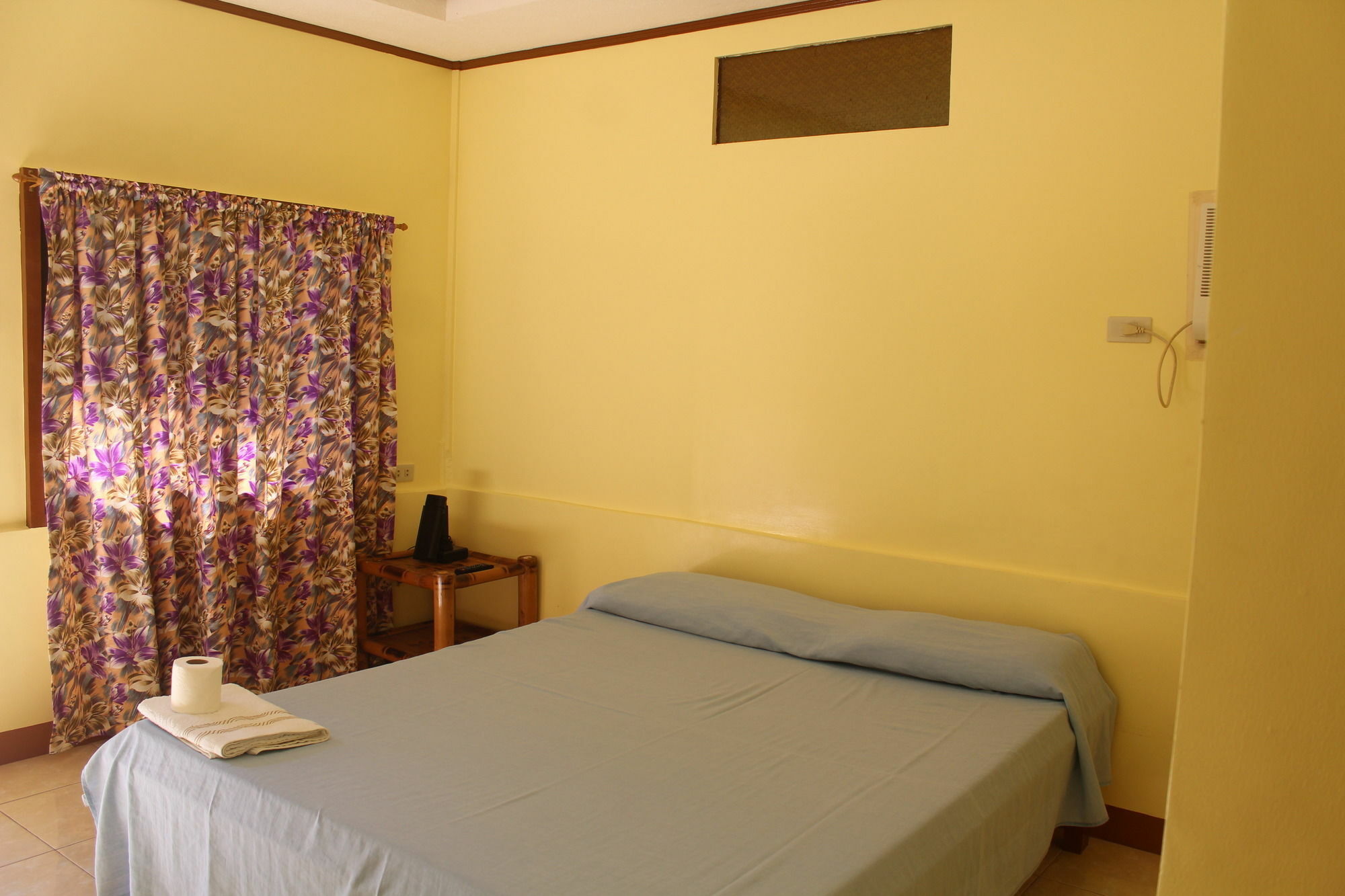 Tawala  Alona Grove Tourist Inn מראה חיצוני תמונה