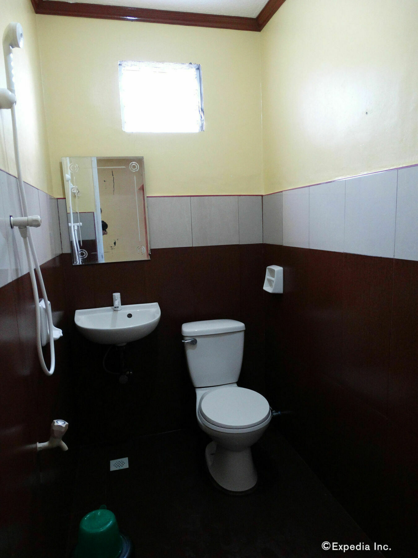 Tawala  Alona Grove Tourist Inn מראה חיצוני תמונה